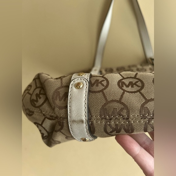 Michael Michael Kors studded tote - Picture 7 of 16